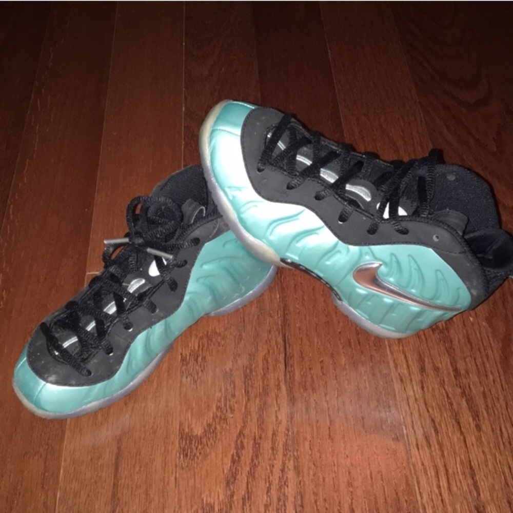 Boy shoes